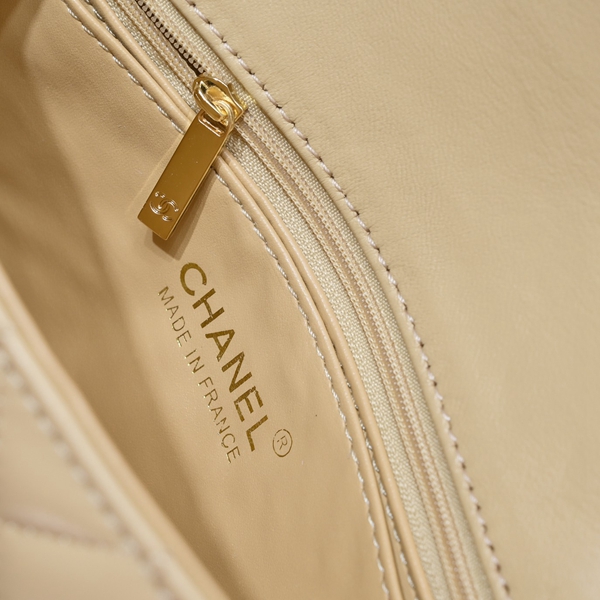 シャネルバッグ全体デザイン